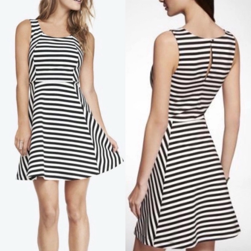 Vintage 2010s Black White Striped Dress